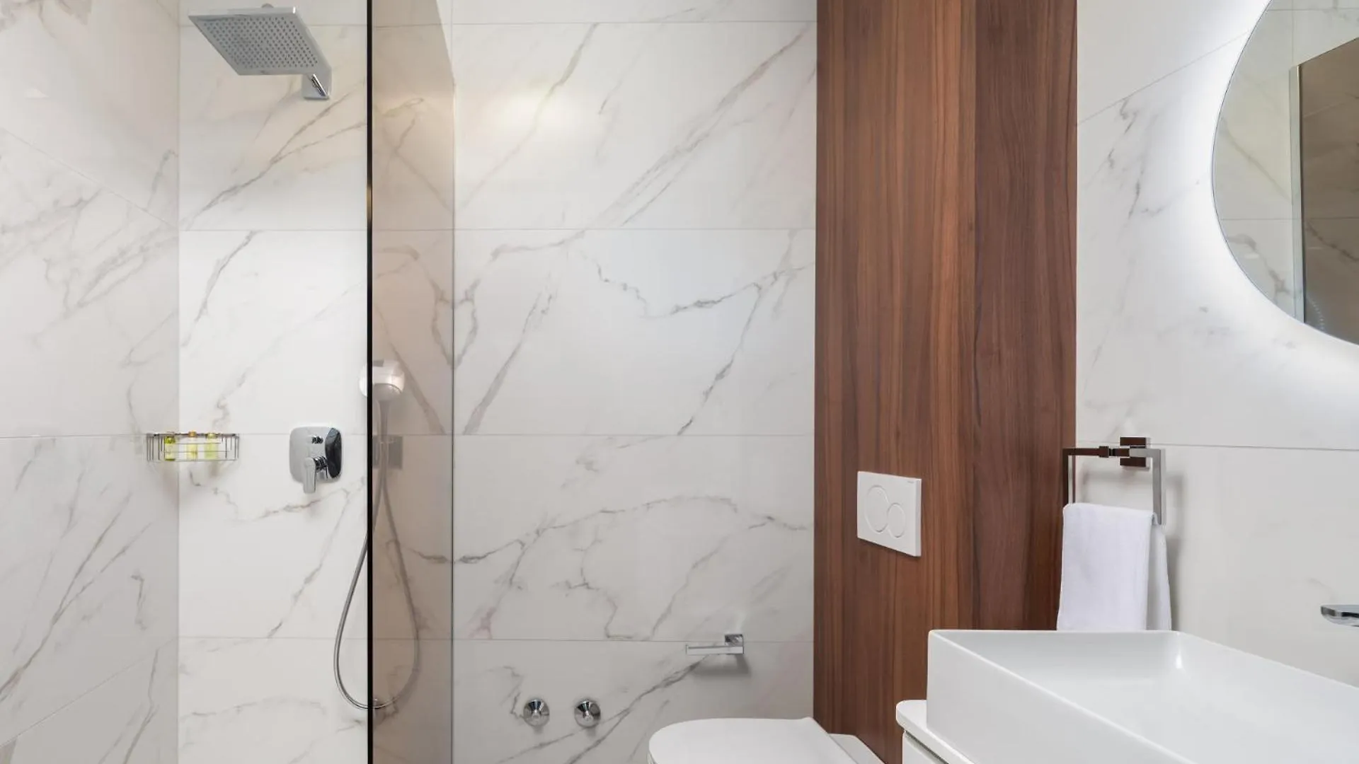 Luxury Villa Glass With Pool Trogir