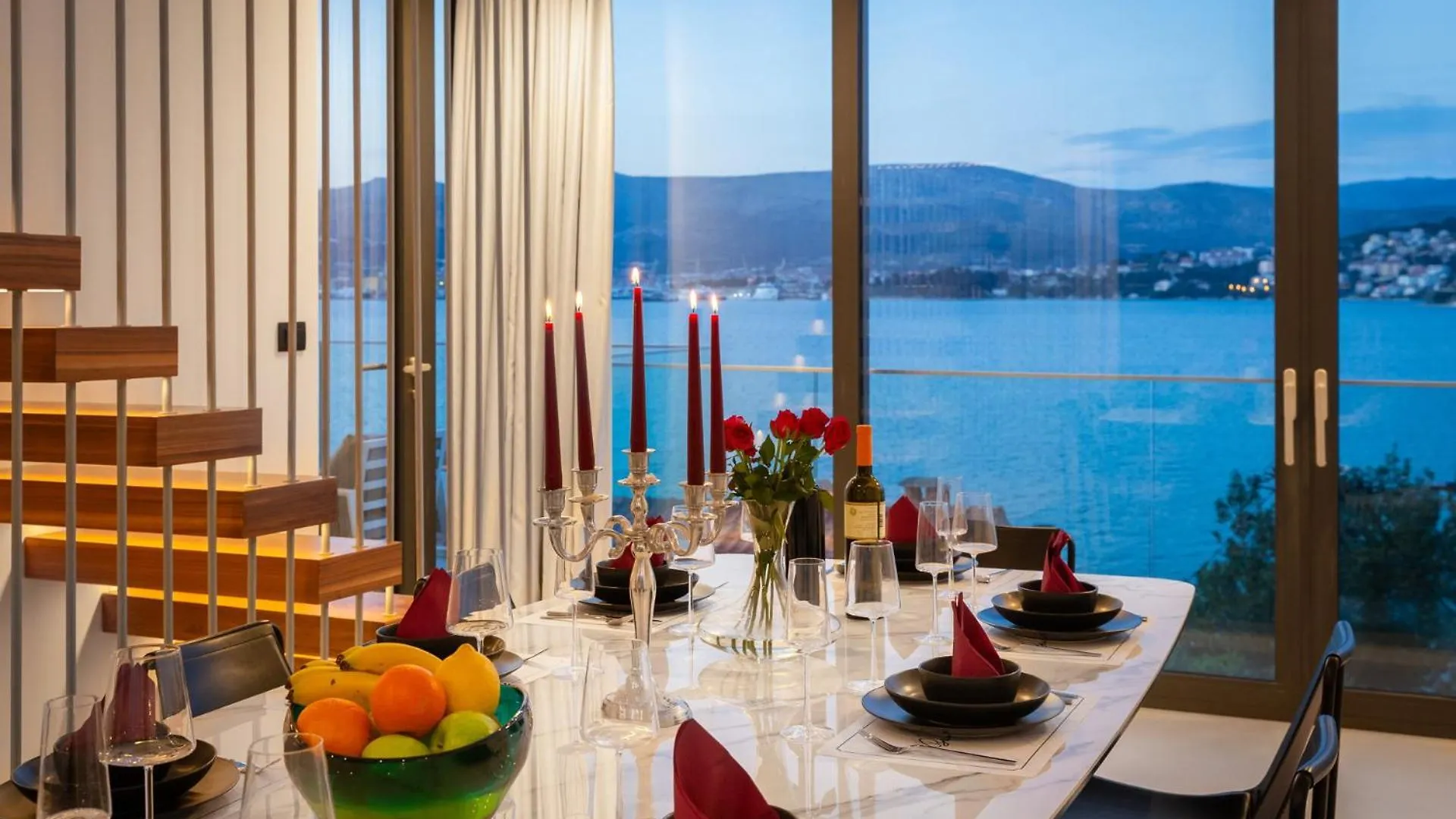 Luxury Villa Glass With Pool Trogir Kroatië